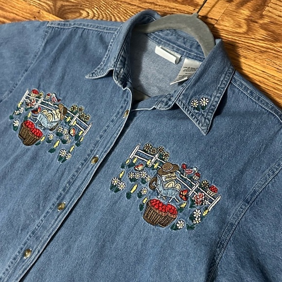 Bobbie Brooks Tops - Vintage Bobbie Brooks Farm Harvest Fruit Bear Denim Shirt Medium